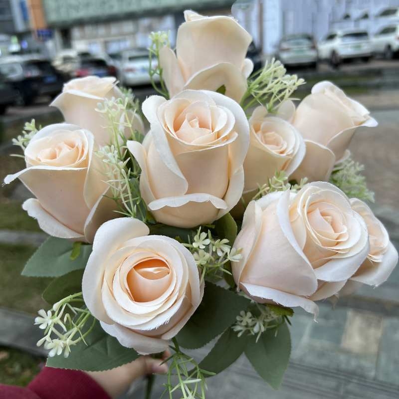 Artificial rosebud with nine flowers