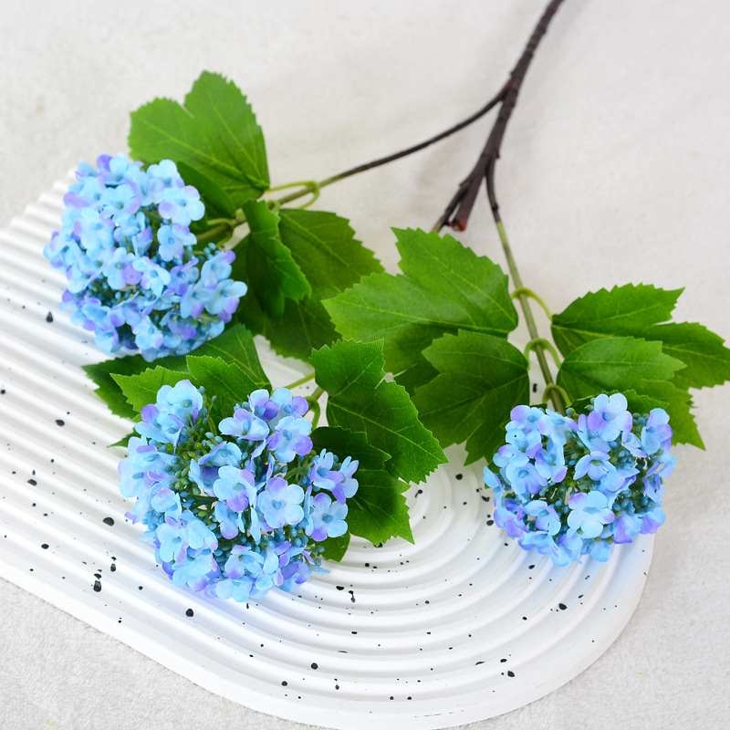 Artificial hydrangea with three artificial flower heads