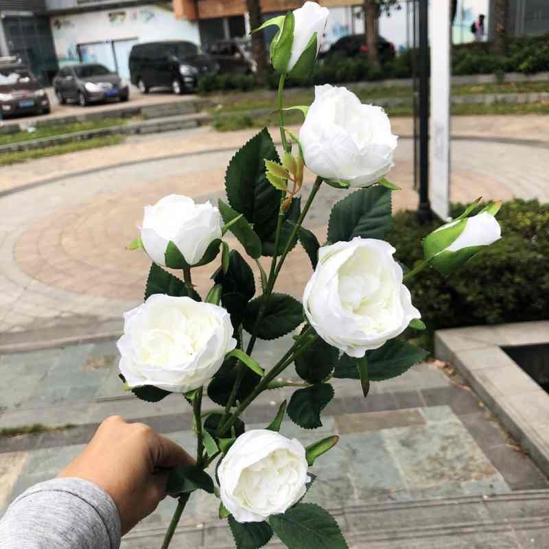 Artificial roses with seven flower heads
