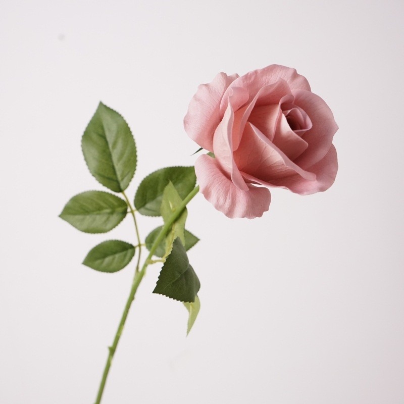 Realistic-feeling moisturizing fake rose