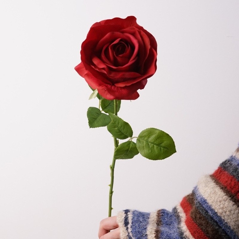 Realistic fake roses wholesale
