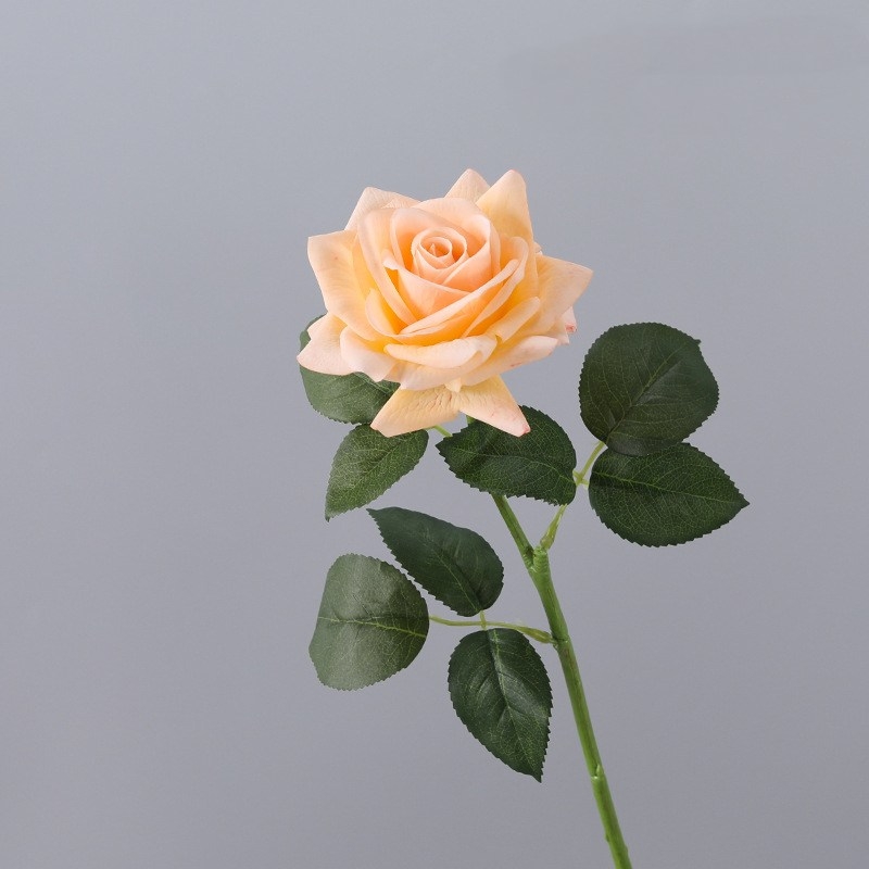 Wholesale realistic artificial roses