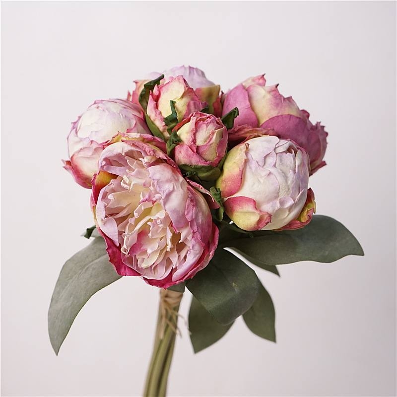 Vintage-style peony bouquet