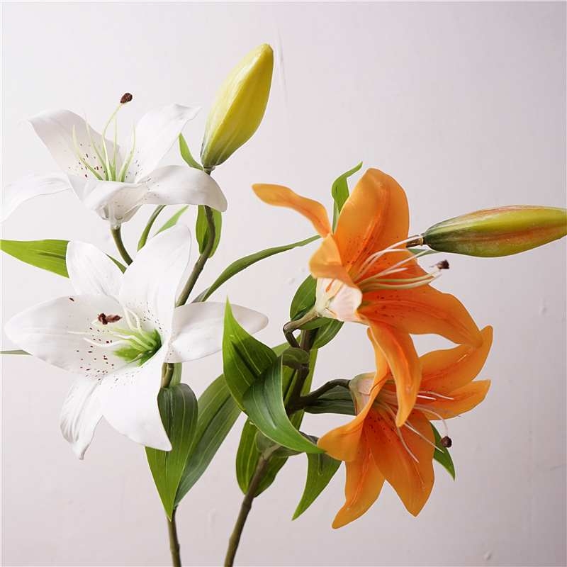 Wholesale of artificial lilies