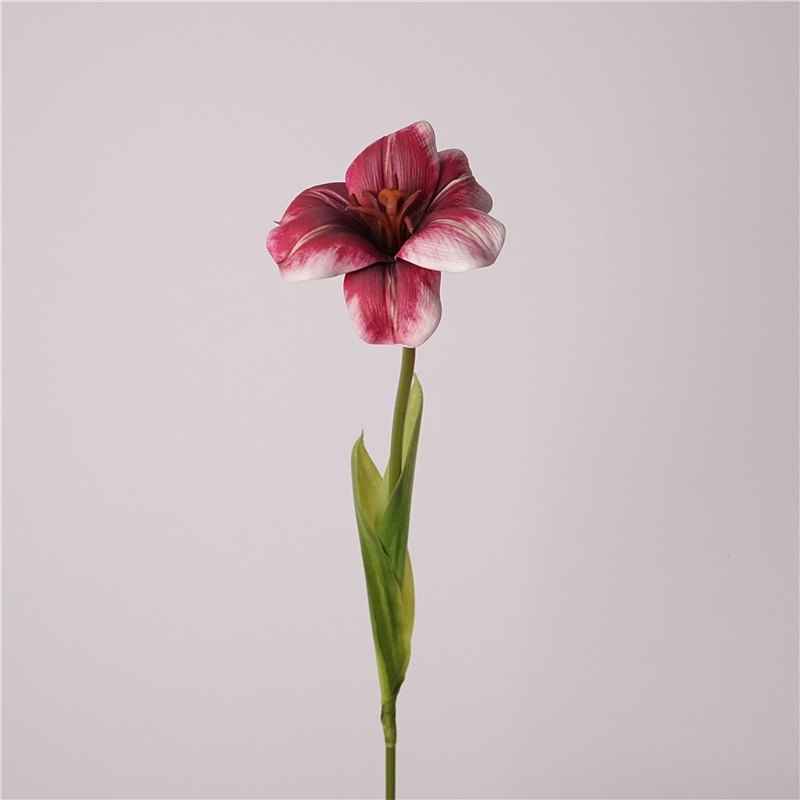 Smiley face-shaped artificial tulips