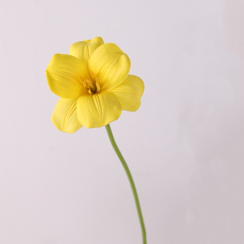 Smile-shaped artificial tulip