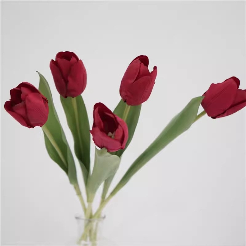 Wholesale high-quality fake tulips