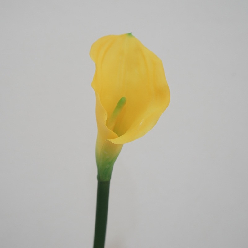 Wholesale artificial calla lilies
