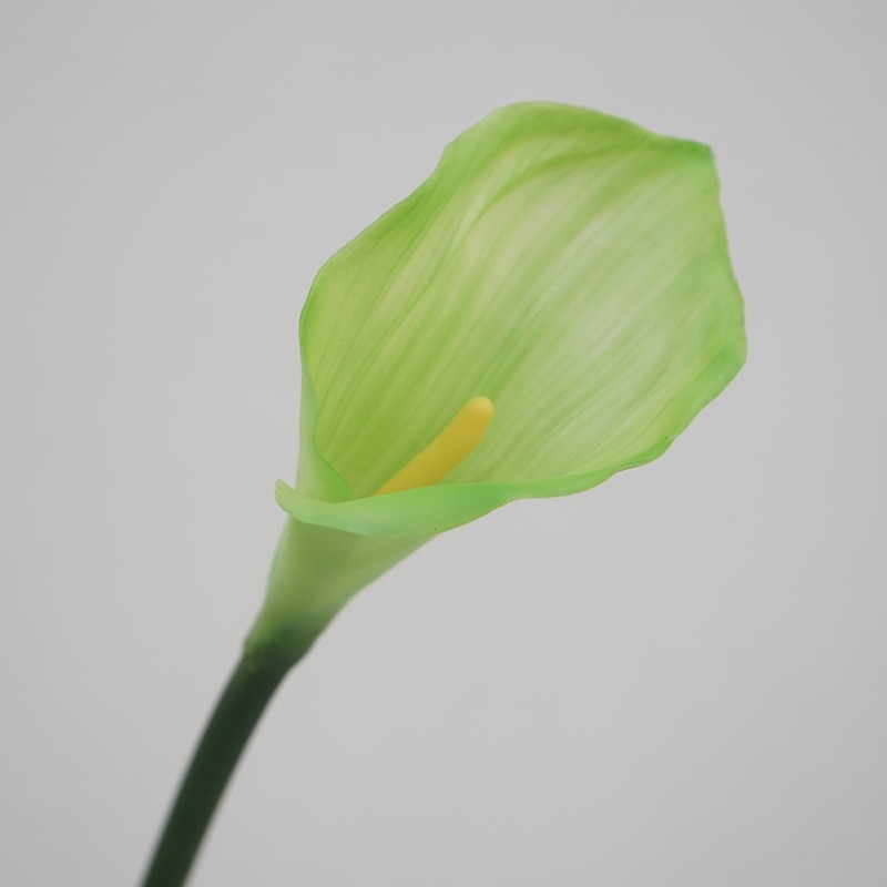 Wholesale artificial calla lilies