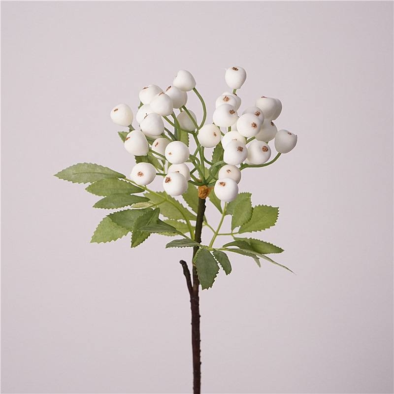 Simulated blueberries