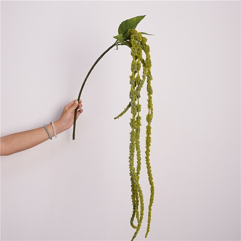 Simulated amaranth