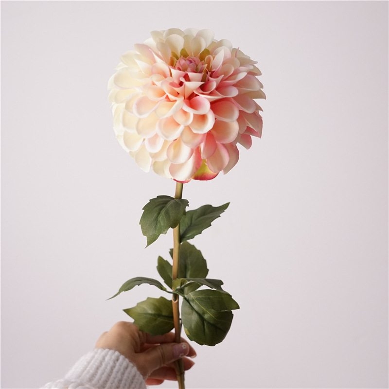 Artificial dahlia