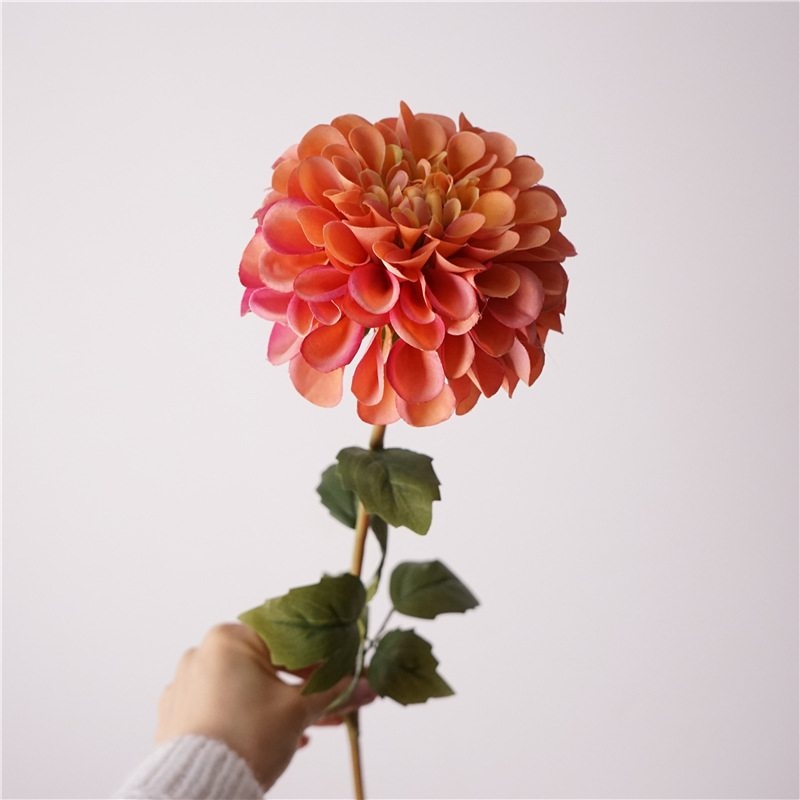 Artificial dahlia