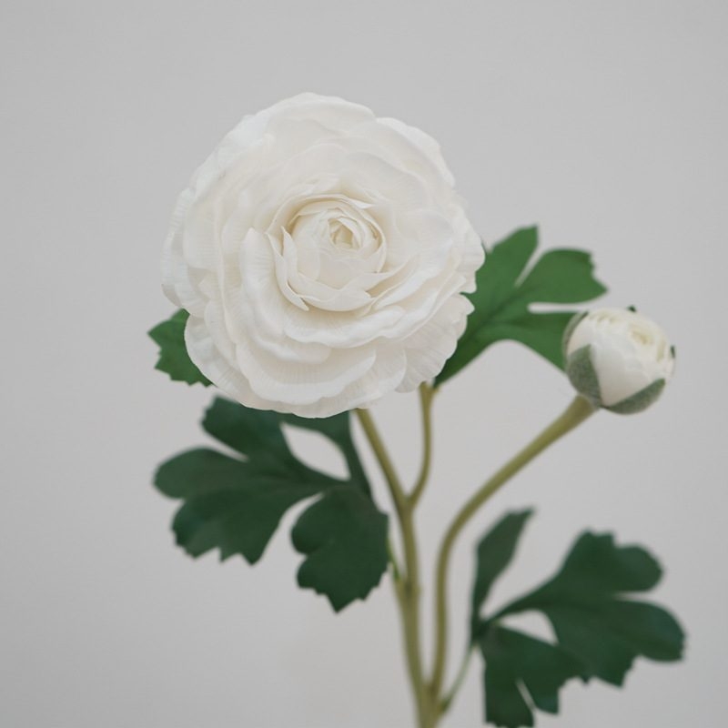 Moisturizing Artificial Ranunculus