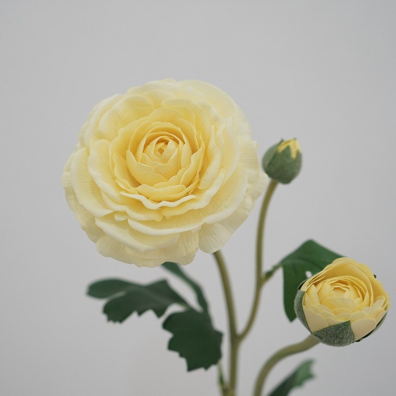 Moisturizing Artificial Ranunculus