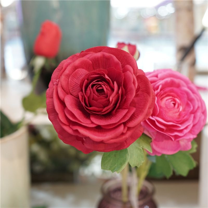 Moisturizing Artificial Ranunculus