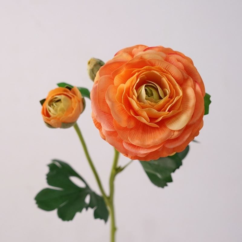 Moisturizing Artificial Ranunculus