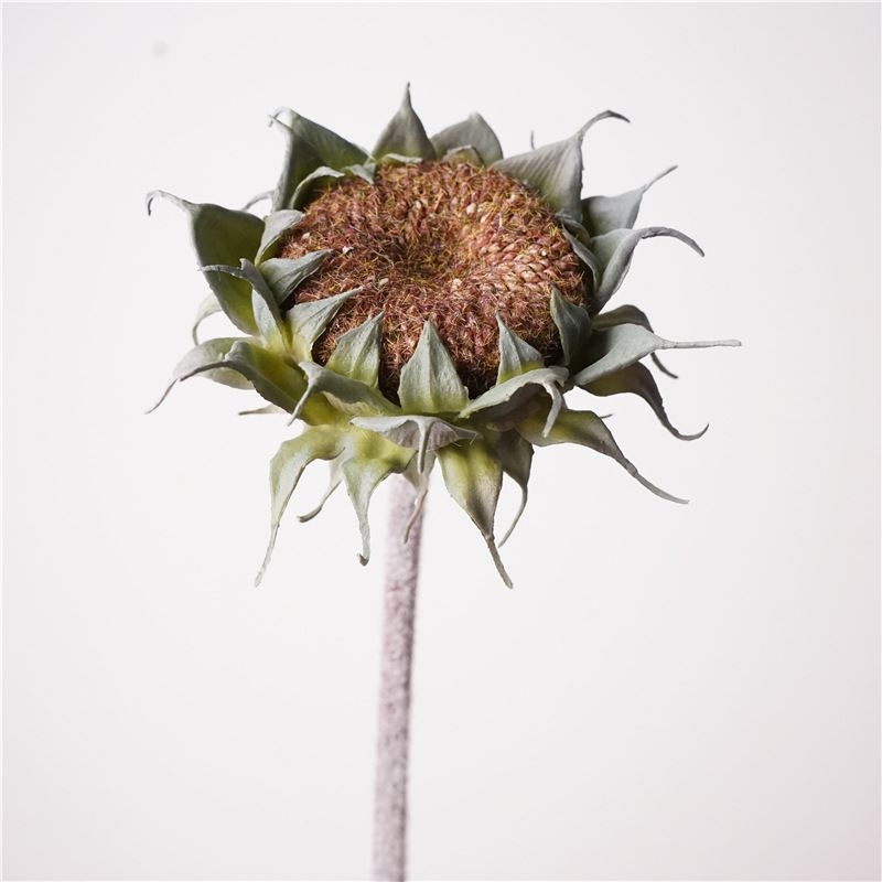 High-quality artificial sunflower