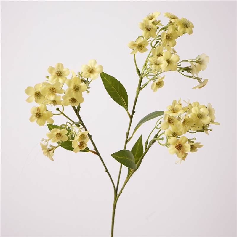 Simulated Holly Flowers