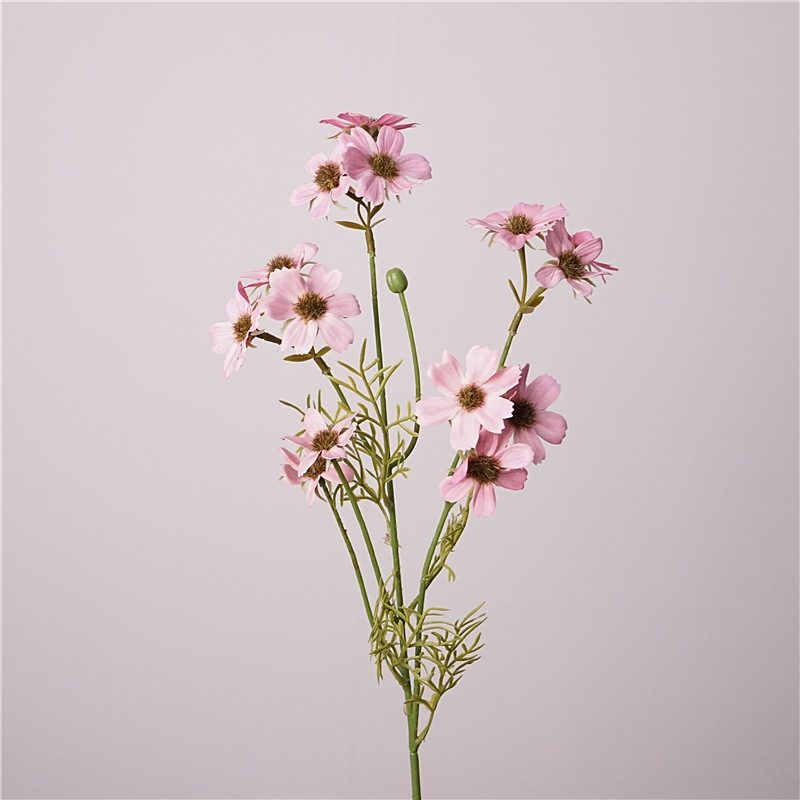 Artificial chrysanthemums with a good feel