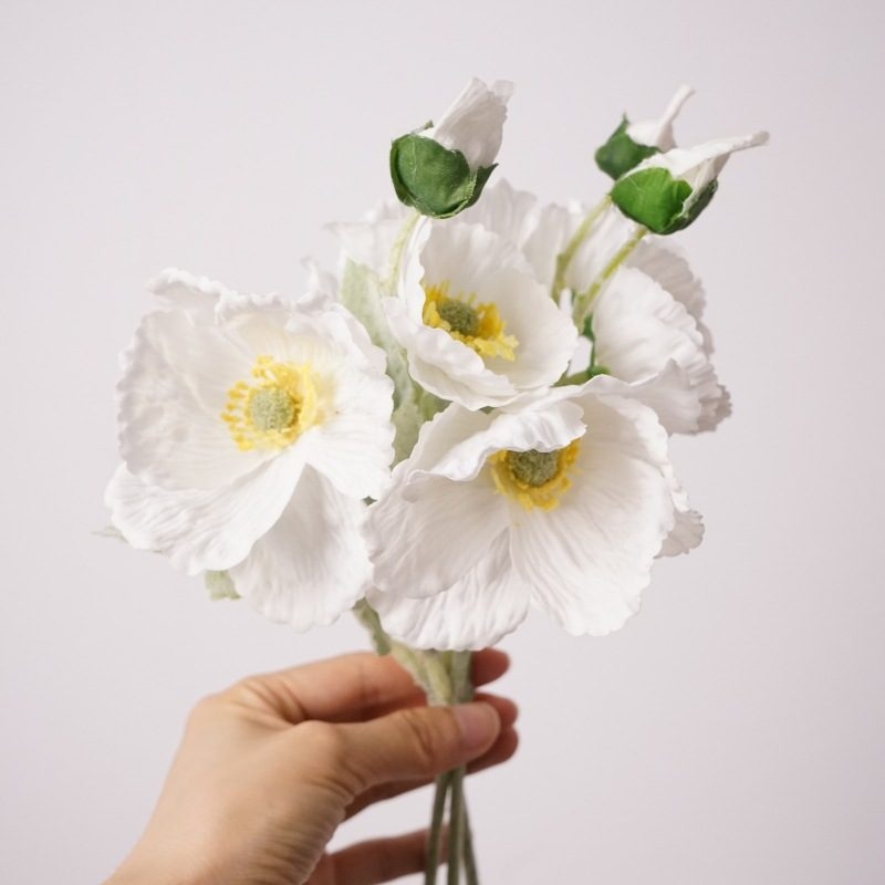 Simulated poppy bundle