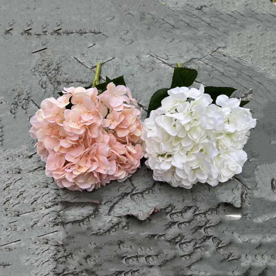 Wholesale artificial hydrangea with 5 flower heads